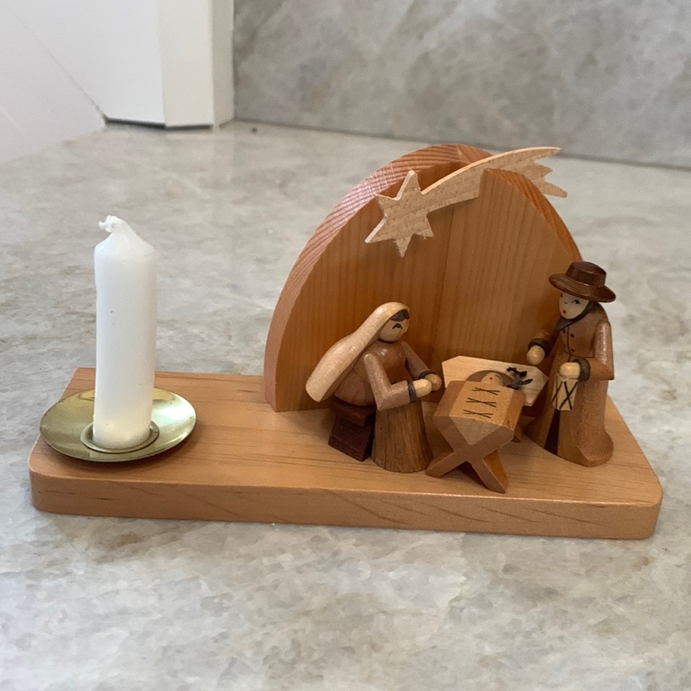Lorenz wood nativity / made in Germany